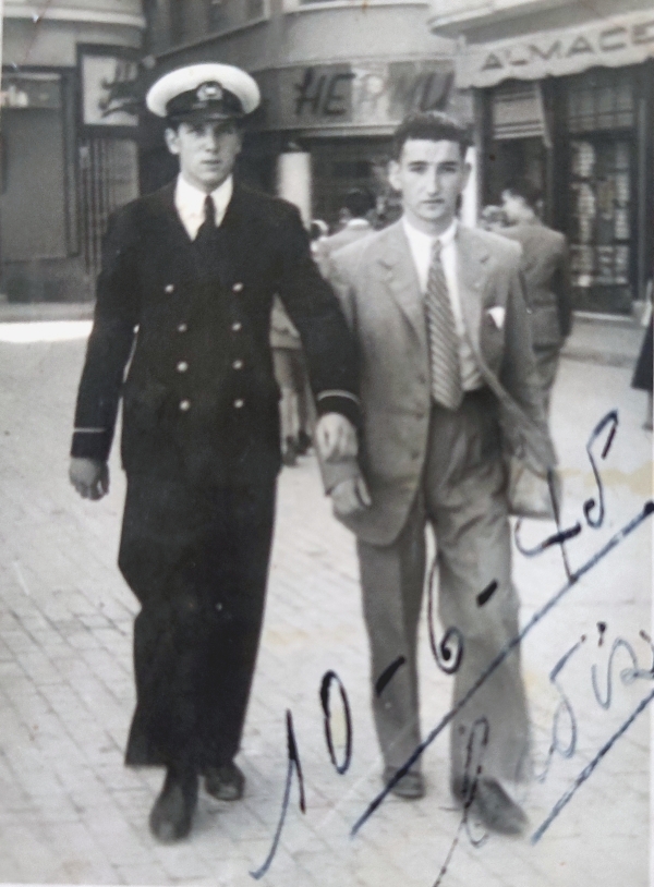 Imanol Elortegui y capitán Lejarza, Cádiz 1942